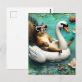 Funny Eichhörnchen auf einem Schwan Postkarte (Vorne/Hinten)