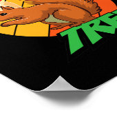 Funny Eichhörnchen Hühnchen auf dem Baumeichhörnch Poster (Ecke)