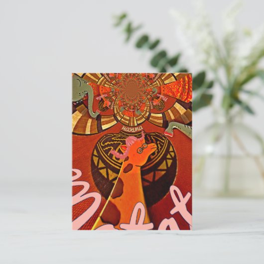 Funny Elegant Giraffe Accessorized African Style Postkarte (Stehend Vorderseite)