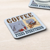Funny Elephant Coffee behebt alles Cartoon Getränkeuntersetzer (Linke Seite)