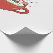 Funny Elf Bathub auf Matcha Drink Geschenkpapier (Ecke)