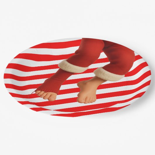 Funny Elf Legs Christmas | North Pole Mischief  Pappteller (Schrägansicht)