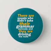 Funny English Grammatik Hier sind sie ihre Button (Vorderseite)