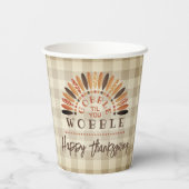 Funny Erntedank Gobble Til You Wobbe Kariert Pappbecher (Rückseite)