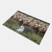 Funny erwartet, dass Sie den TEXT für die Schafefl Fußmatte (Schrägansicht)