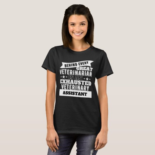 Funny Exhausted Veterinary Assistant T-Shirt (Vorne ganz)