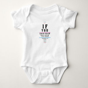 Funny Eye Chart lest meinen Windschutzanzug Baby Strampler