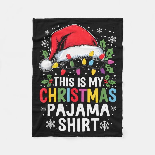 Funny Family Christmas Pajamas This Is My Christma Fleecedecke (Vorderseite)