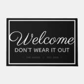 Funny Family Willkommen | Moderner Schwarz-weißer  Fußmatte (Vorderseite)