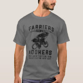 Funny Farrier Hoof Trimming Pferd Pferd Shooting H T-Shirt (Vorderseite)