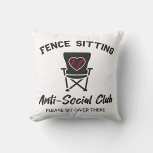 Funny Fence sitzt Anti Social Club Baseball Soft Kissen