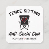 Funny Fence sitzt Anti Social Club Baseball Soft Quadratische Visitenkarte (Rückseite)