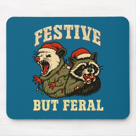 Funny Feral Christmas Raccoon And Ssum Festive Xma Mousepad (Vorne)