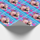 Funny Ferret beim Tanzen Geschenkpapier (Ecke)