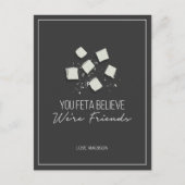 Funny Feta Friends Valentine Liebe Käse Postkarte (Vorderseite)