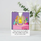 Funny Firey Geburtstagskuchen Postcard Einladungspostkarte (Stehend Vorderseite)