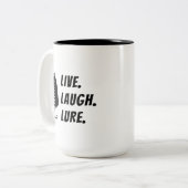 Funny Fishing lebt. Lure lachen. Zweifarbige Tasse (Vorderseite Links)