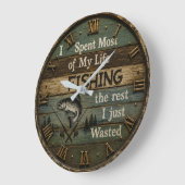 Funny Fishing Rustic Fisherman Cabin  Große Wanduhr (Winkel)