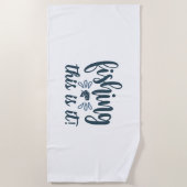 Funny Fishing Shirt mit Slogan Strandtuch (Vorderseite)