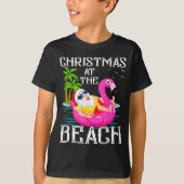 Funny Flamingo Float Santa Claus Christmas At The T-Shirt (Vorderseite)