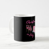 Funny Flamingo Pink Camping Weihnachten im Juli Kaffeetasse (Vorderseite Links)