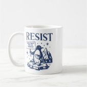 Funny Flippers Up Resist Pinguine Protest gegen Kaffeetasse (Links)