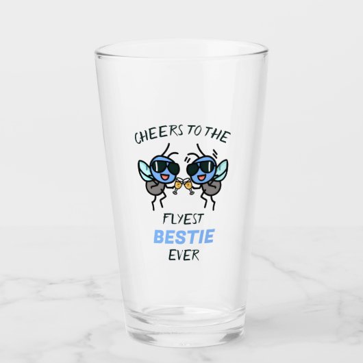 Funny Fly Pun Cheers Bester Freund Happy Birthday Glas (Vorderseite)