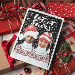 Funny Foto Personalisiert Weihnachten Let It Snow<br><div class="desc">Funny Foto Personalisiert Weihnachten Let It Snow Holiday Card aus Ricaso - Füge dein eigenes Gesicht zu dieser niedlichen lustigen Urlaubskarte ÄNDERN DIE SAMPLE-FOTOS ZU IHNEN</div>