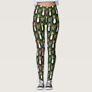 Funny Frazzled Christmas Pinguine on Green Leggings