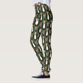Funny Frazzled Christmas Pinguine on Green Leggings (Links)