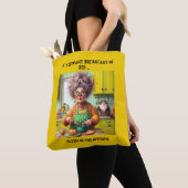 Funny Frazzled Old Lady Cartoon Pancake Making Tasche (Von Nahem)
