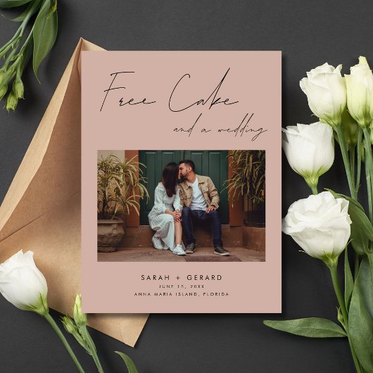 Funny Free Cake Wedding Foto Save the Date Ankündigungspostkarte