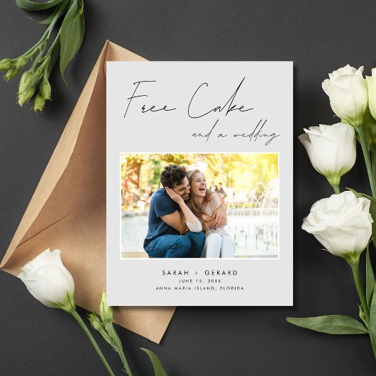 Funny Free Cake Wedding Foto Save the Date Ankündigungspostkarte