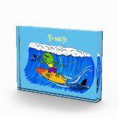 Funny frilled Halslizard Surfing Cartoon Fotoblock (Rechts)