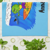 Funny frilled Halslizard Surfing Cartoon Geschirrtuch (Gefaltet)