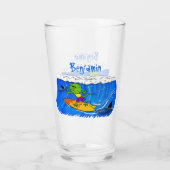 Funny frilled Halslizard Surfing Cartoon Glas (Rückseite)