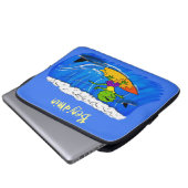 Funny frilled Halslizard Surfing Cartoon Laptopschutzhülle (Vorne Knopf)