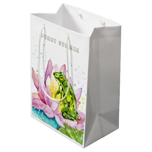 Funny Frosch auf einem Lotus Mittlere Geschenktüte (Rückseite Schrägansicht)