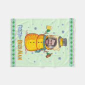 Funny Frosty Beer Man Spaß Custom Foto Weihnachten Fleecedecke (Vorderseite (Horizontal))