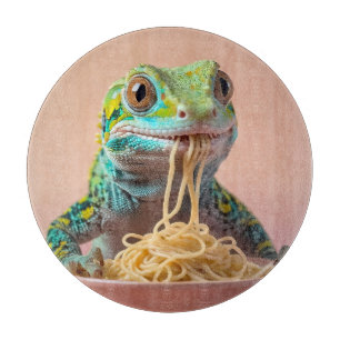 Funny Gecko Eating Spaghetti Schneidebrett