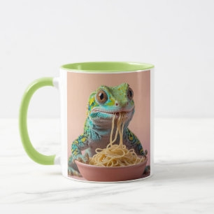 Funny Gecko Eating Spaghetti Tasse