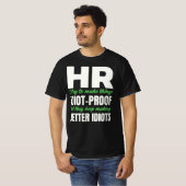 Funny Gift für HR Person | Mitarbeiter T-Shirt (Vorne ganz)