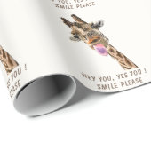 Funny Gift Wrapping Paper Playful Giraffe - Lächel Geschenkpapier (Rolleneckpunkt)