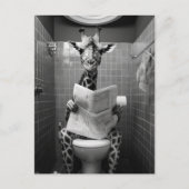Funny Giraffe auf der Toilette Postkarte (Vorderseite)
