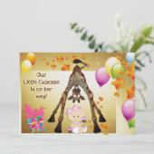 Funny Giraffe, Baby Girl and Cupcakes Babydusche Einladung (Stehend Vorderseite)