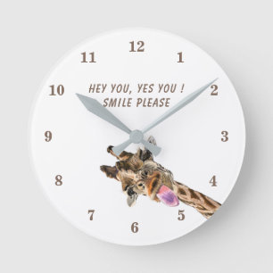 Funny Giraffe Clock Smile - Benutzerdefinierter Te Runde Wanduhr