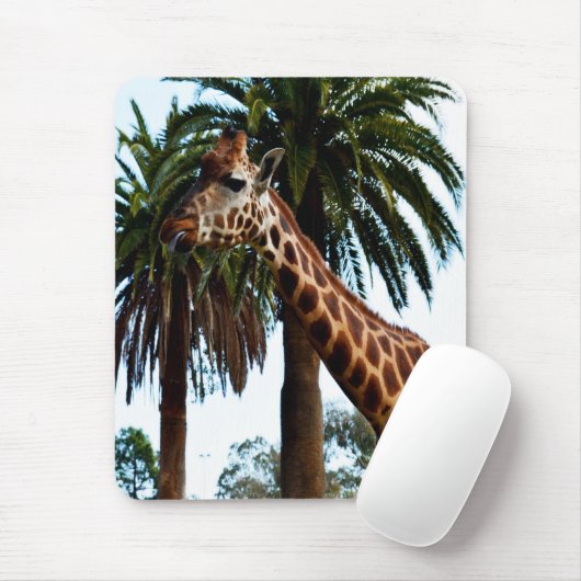 Funny Giraffe, der eine Himbeere gibt, Mousepad (Mit Mouse)