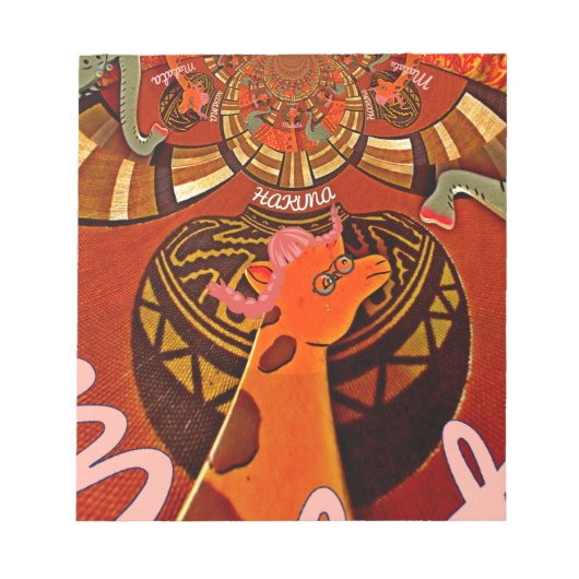 Funny Giraffe: Ein kaleidoskopischer afrikanischer Notizblock (Vorderseite)