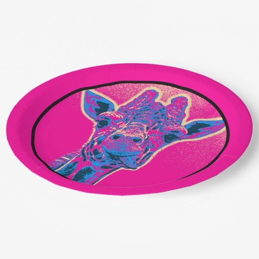 Funny Giraffe stickt seine Zunge heraus Pappteller (Schrägansicht)