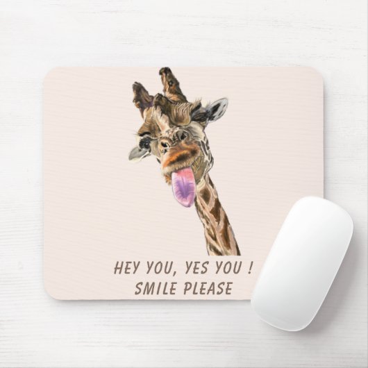 Funny Giraffe Tongue Out and Playful Wink Cartoon Mousepad (Mit Mouse)